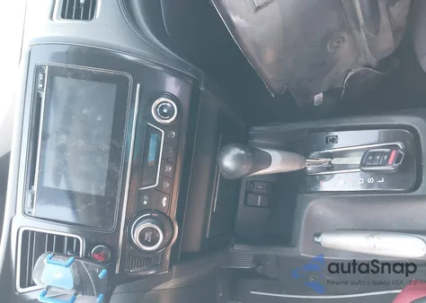 2015 Honda Civic Se z USA, uszkodzony, nr VIN 19XFB2F76FE282293